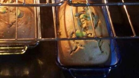Easy Avocado Bread